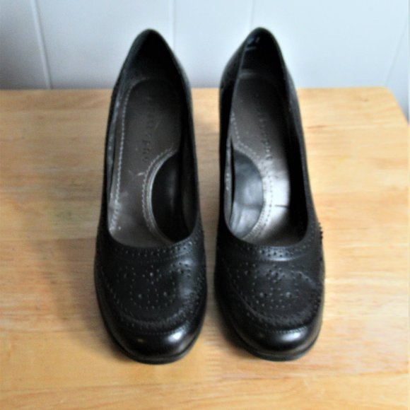 Apostrophe Shoes Apostrophe Leather Shoes Pumps Size 7 2